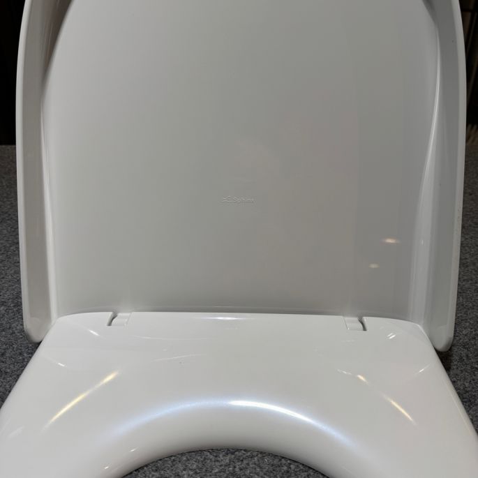 Sphinx 300 New Eurobase S8H50400000 OLW-24 toiletzitting met deksel wit (OUTLET)
