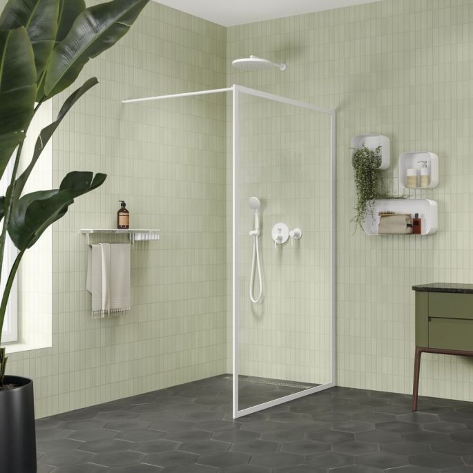 Geesa Frame 918854-02-630 planchet met handdoekrek en douchemand 63 cm chroom/ wit