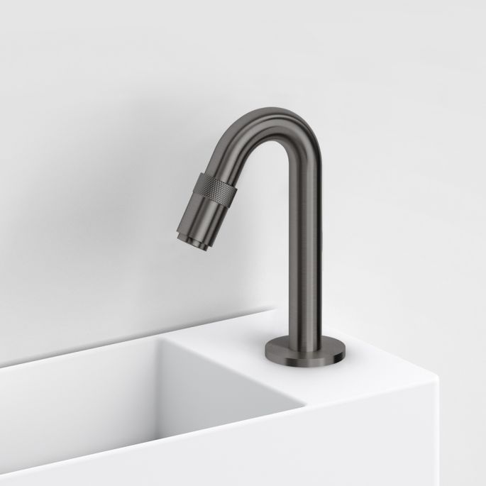 Clou Freddo 9 CL/06.03013.84 fonteinkraan staand gunmetal geborsteld PVD