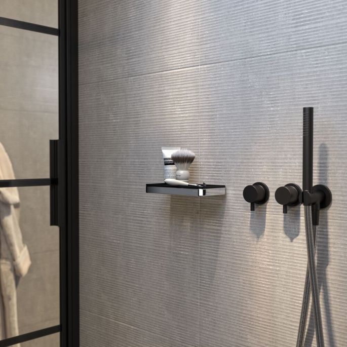 Geesa Frame 918802-02-06 planchet 21 cm chroom/ zwart