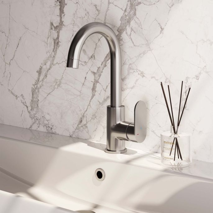 Brauer Edition 5-NG-003-R1 hoge opbouw wastafelmengkraan met draaibare ronde uitloop model C RVS geborsteld PVD