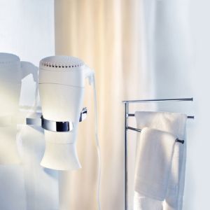 Smedbo Outline FK604 vrijstaande handdoekhouder 3-arms 30cm chroom