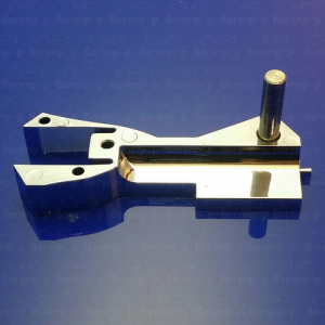 PDPlan Labyrinth scharniervoet rechts (zonder glasbevestiging) chroom *niet meer leverbaar*